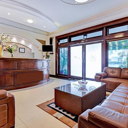 Kukas Collection O Hotel Four Boutique المظهر الخارجي الصورة