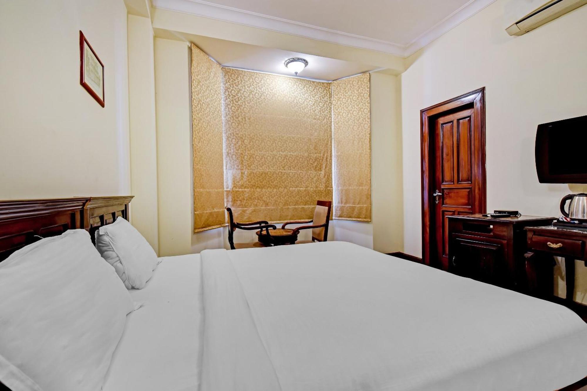 Kukas Collection O Hotel Four Boutique المظهر الخارجي الصورة