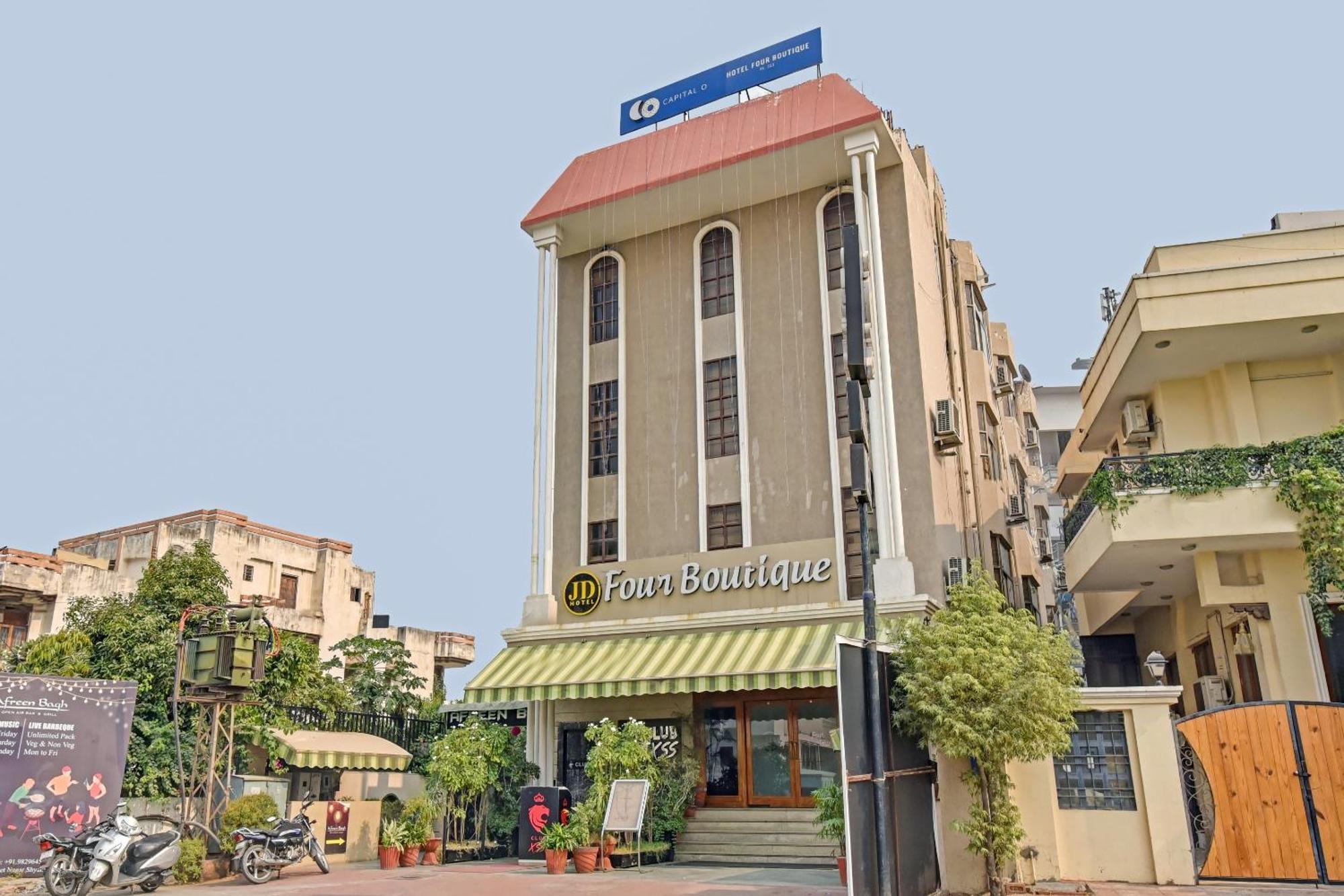 Kukas Collection O Hotel Four Boutique المظهر الخارجي الصورة