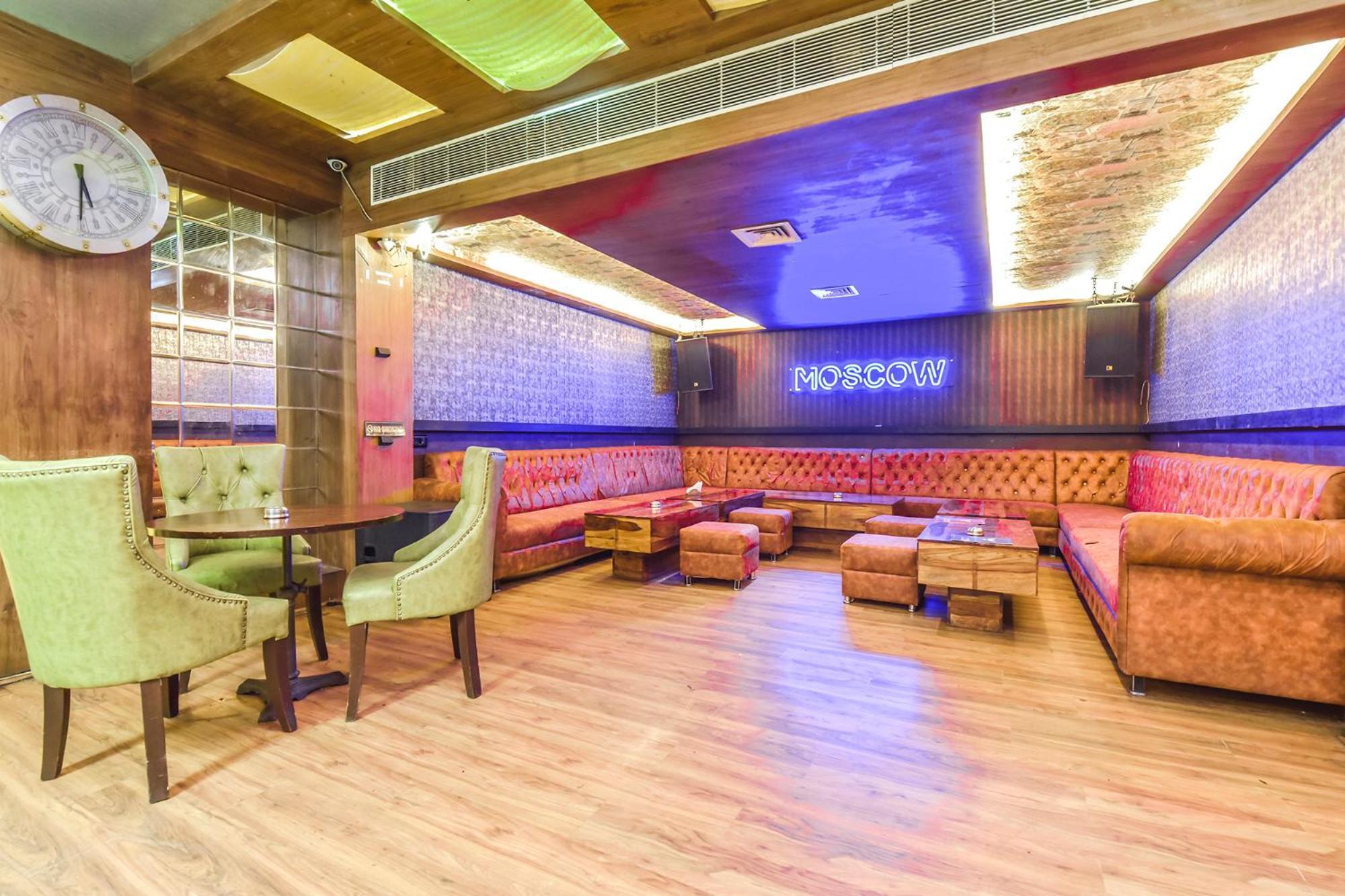 Kukas Collection O Hotel Four Boutique المظهر الخارجي الصورة